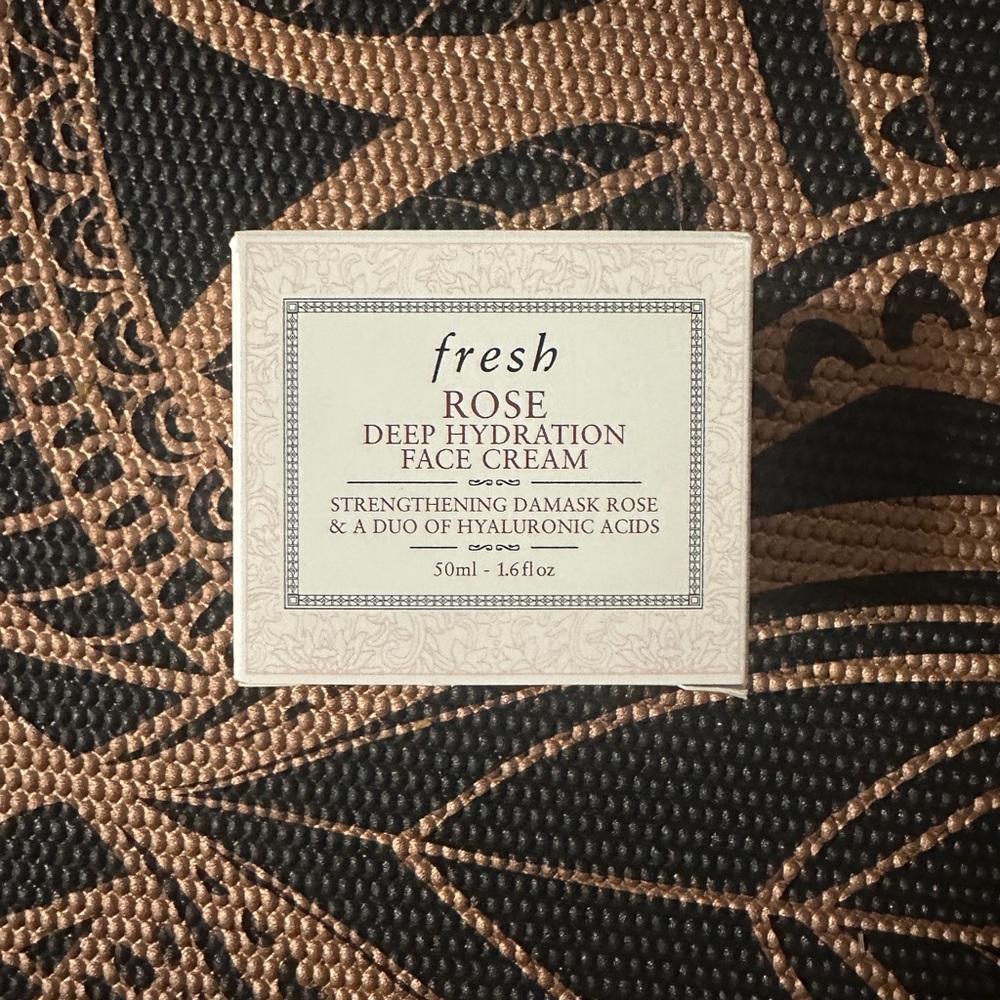 Fresh Rose Deep Hydration Face Cream (BRAND NEW/SEALED)